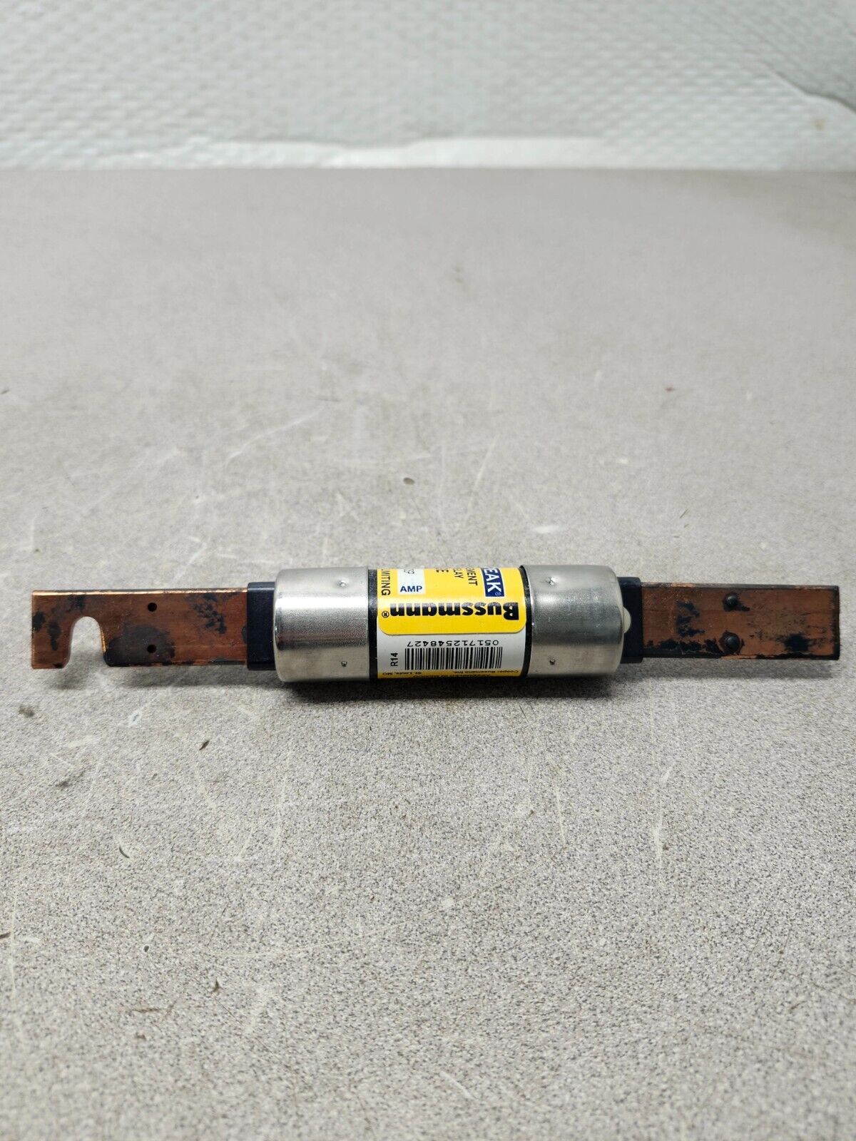 NEW IN BOX BUSSMANN FUSE LPS-RK-70SP