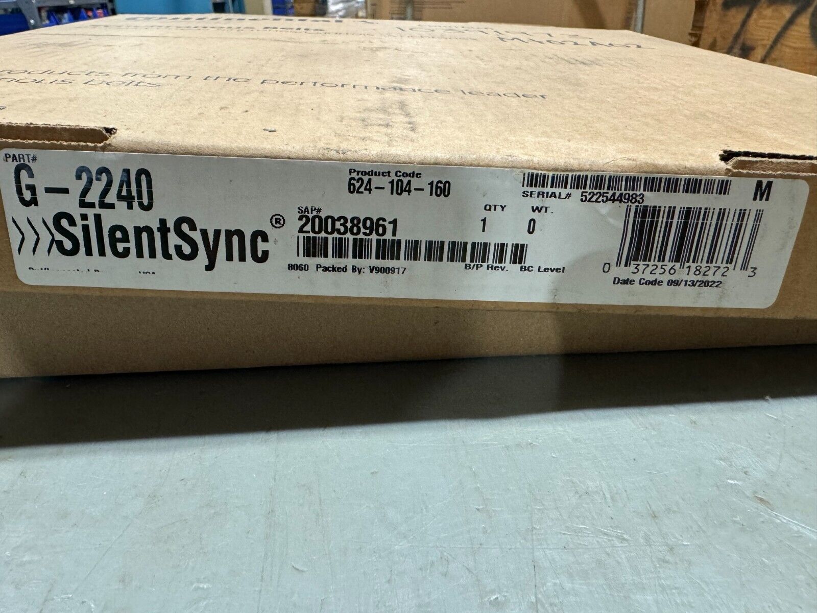 NEW IN BOX CONTINENTAL CONTITECH SILENTSYNC SYNCHRONOUS BELT G-2240