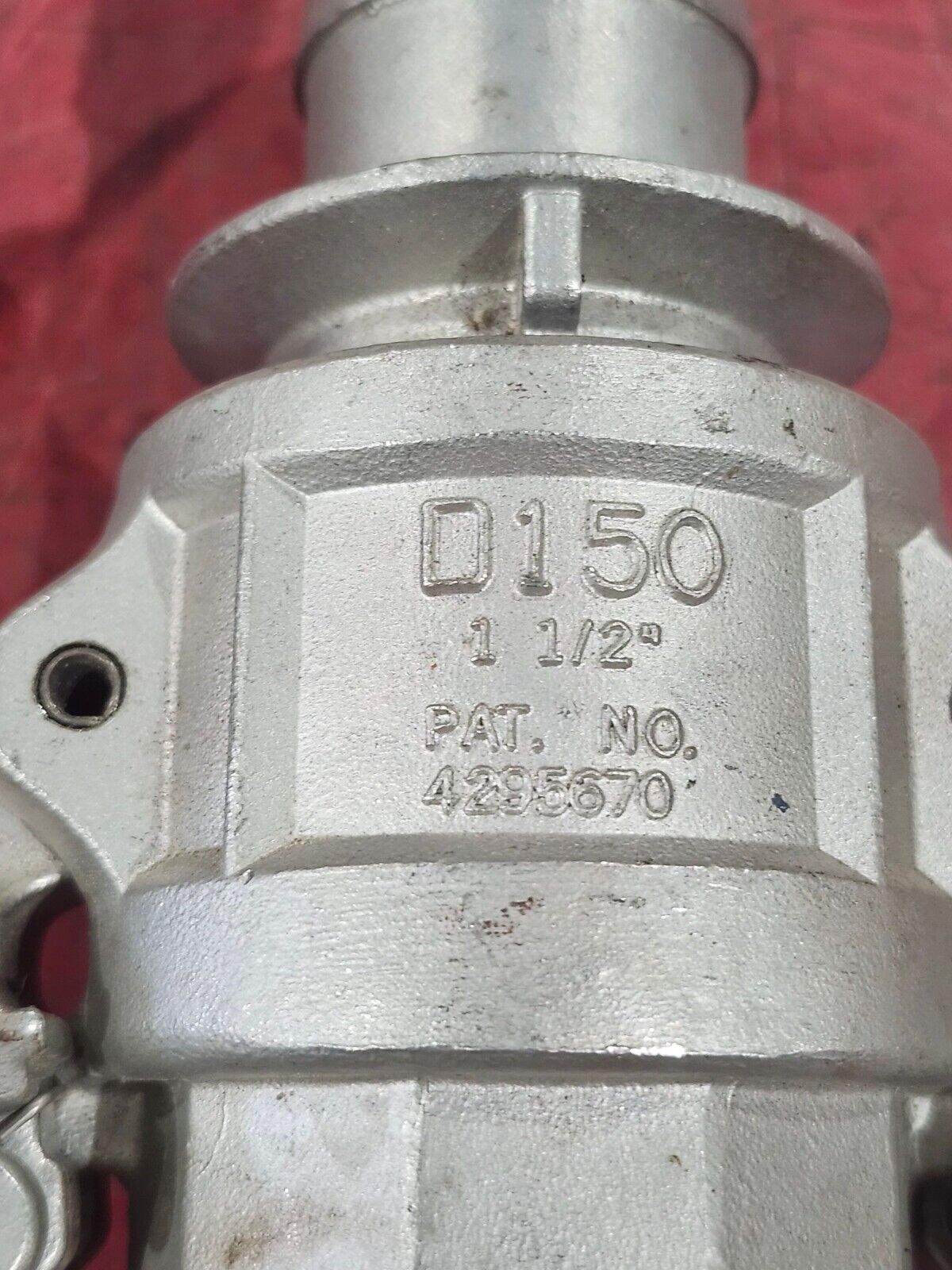 NEW NO BOX DIXON COUPLER D150 1 1/2" 4295670