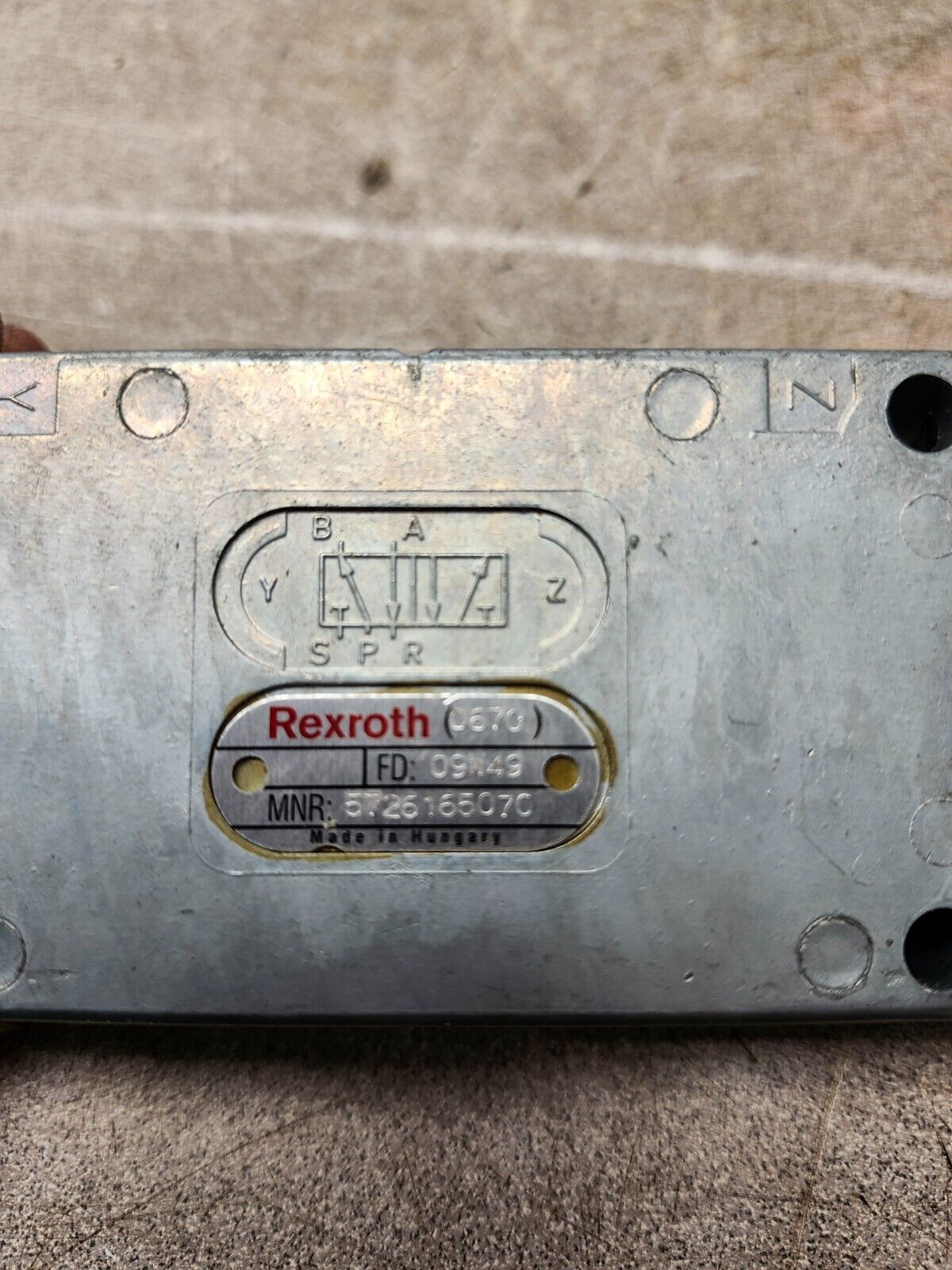 NEW NO BOX REXROTH PNEUMATIC VALVE 5726165070