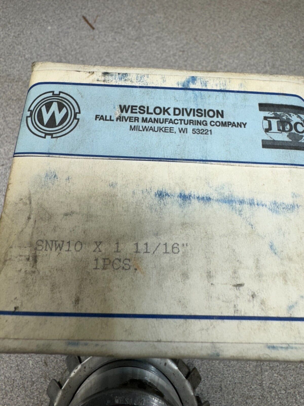 NEW IN BOX WESLOK ADAPTER ASSEMBLY SNW10 X 1 11/16"
