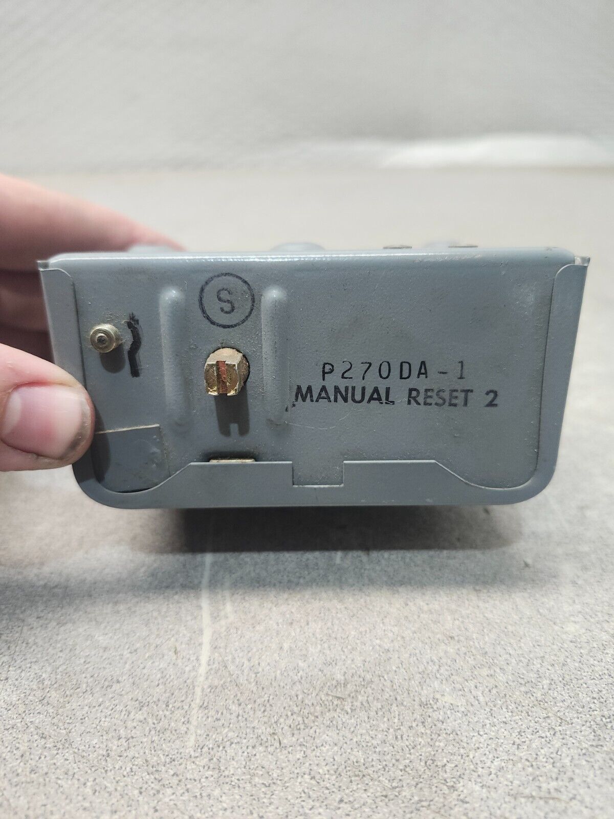 NEW NO BOX Johnson Penn air conditioning control MANUAL RESET P270DA-1