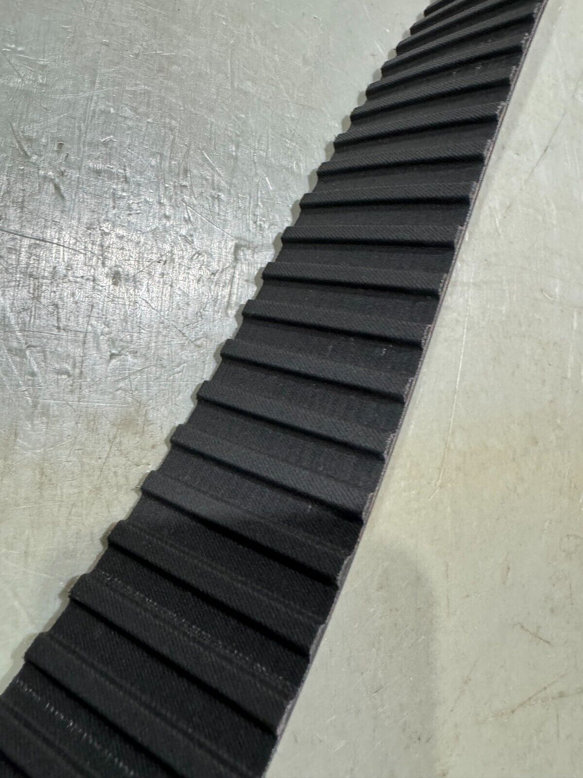 FACTORY NEW GOODYEAR SYNCHRONOUS TIMING BELT 1100H200