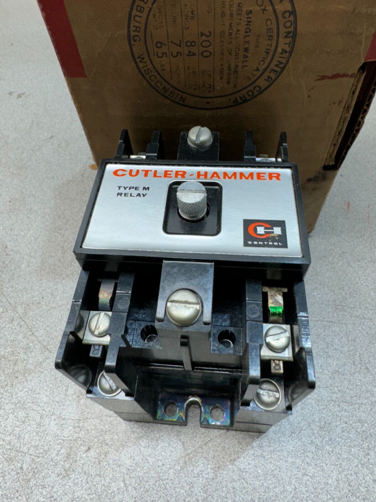 NEW IN BOX CUTLER HAMMER TYPE M RELAY D23 MR20