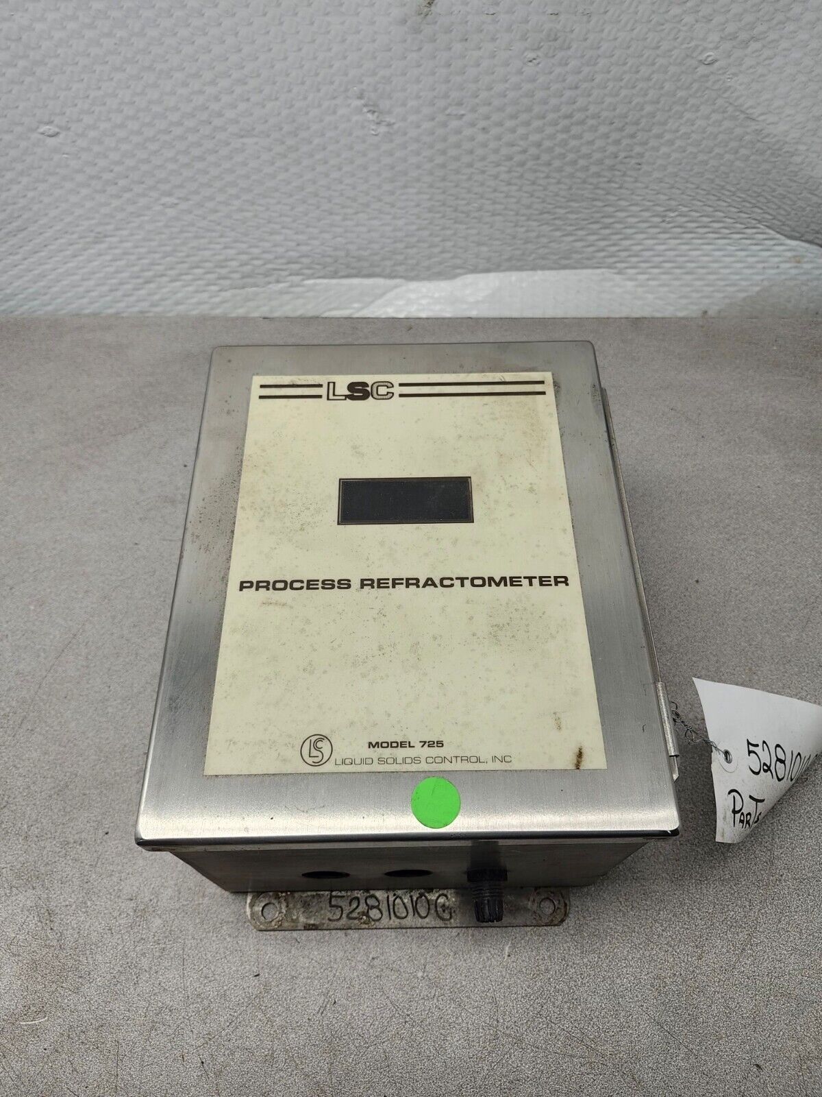 USED NO BOX LIQUID SOLIDS CONTROLS 120 Volt Process Refractometer 725N