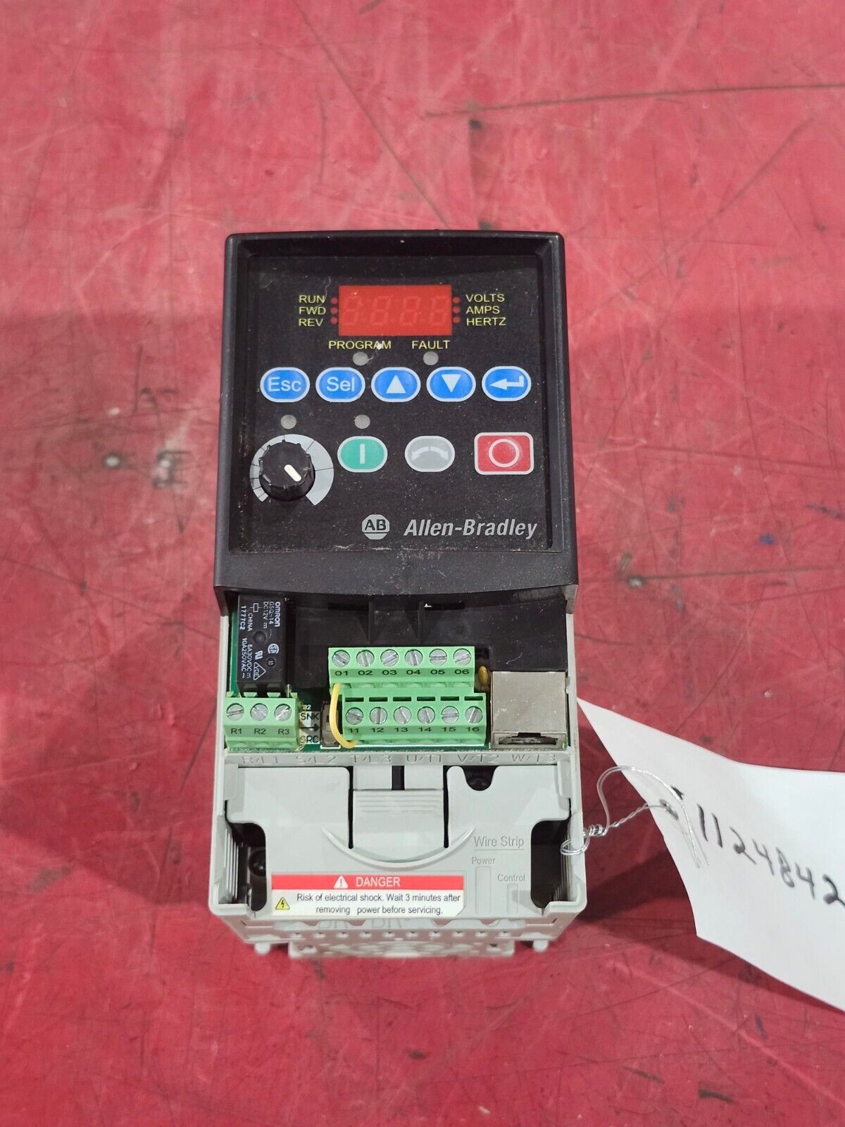 USED ALLEN-BRADLEY 0.5HP POWERFLEX DRIVE 22A-D1P4N104 *MISSING COVER*