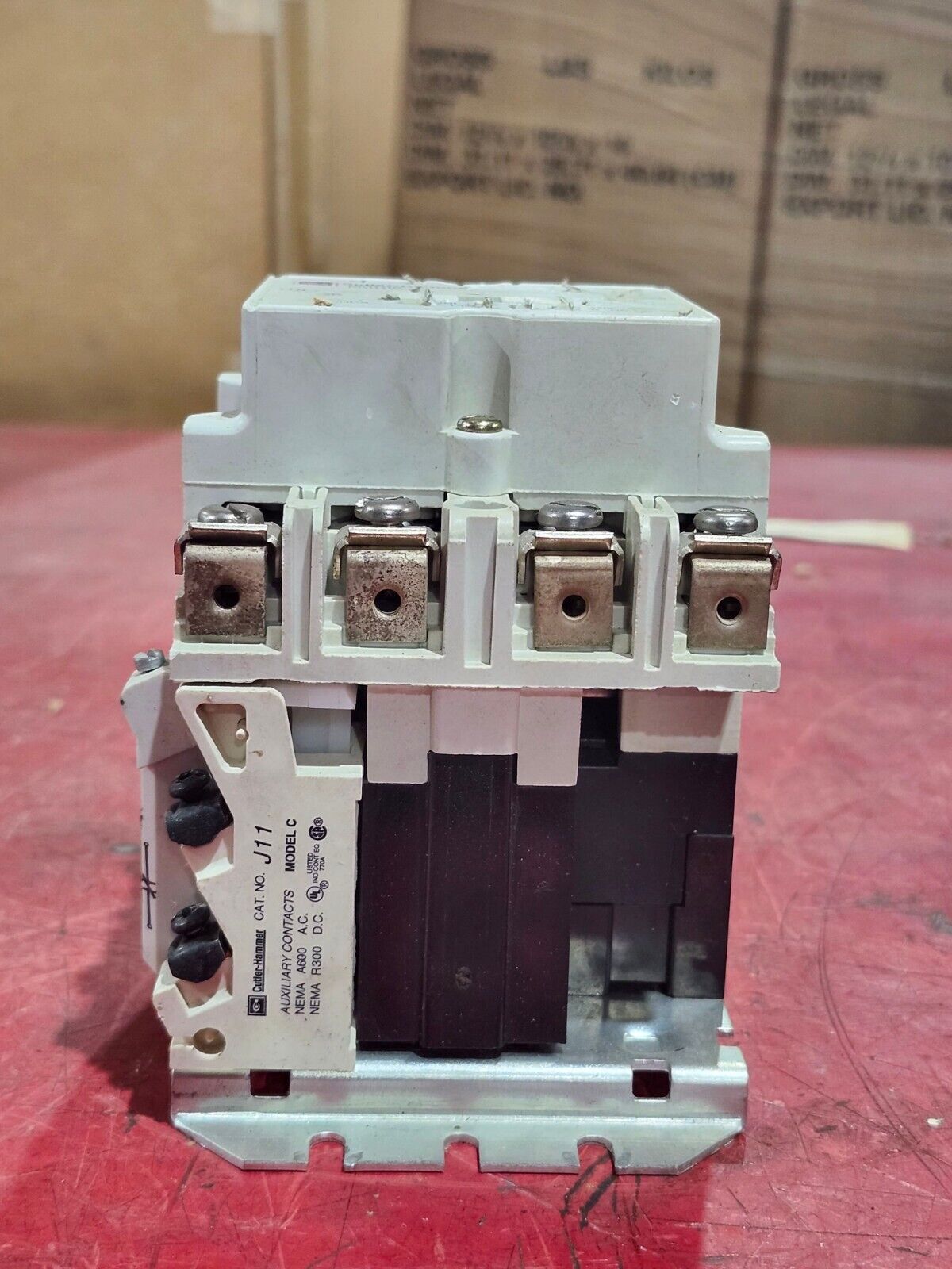 PREOWNED CUTLER HAMMER MOTOR CONTROL CONTACTOR A201K1CA