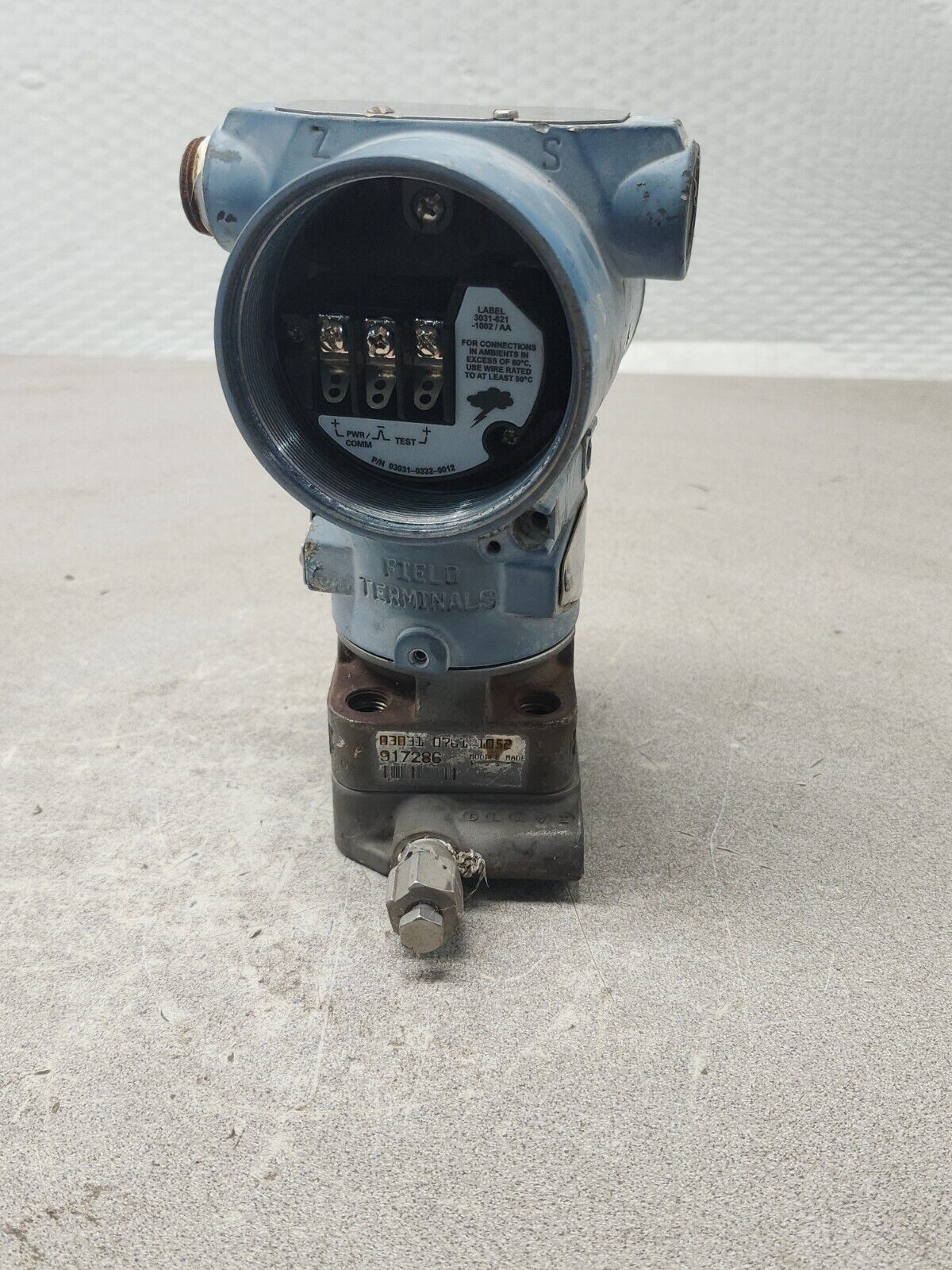 USED ROSEMOUNT Transmitter 2000 PSI/138BAR, CD1A02A1AS5E5