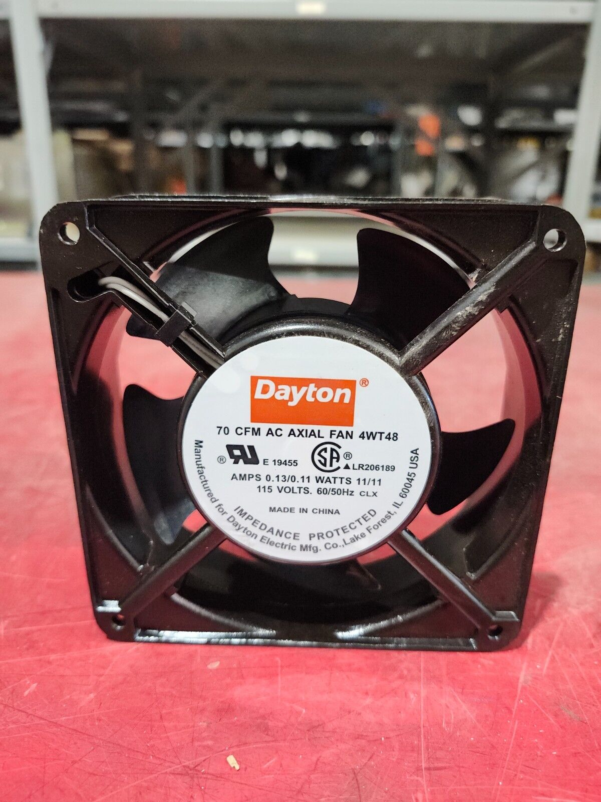 NEW IN BOX DAYTON AC AXIAL FAN 70 CFM AC AXIAL FAN 4WT48