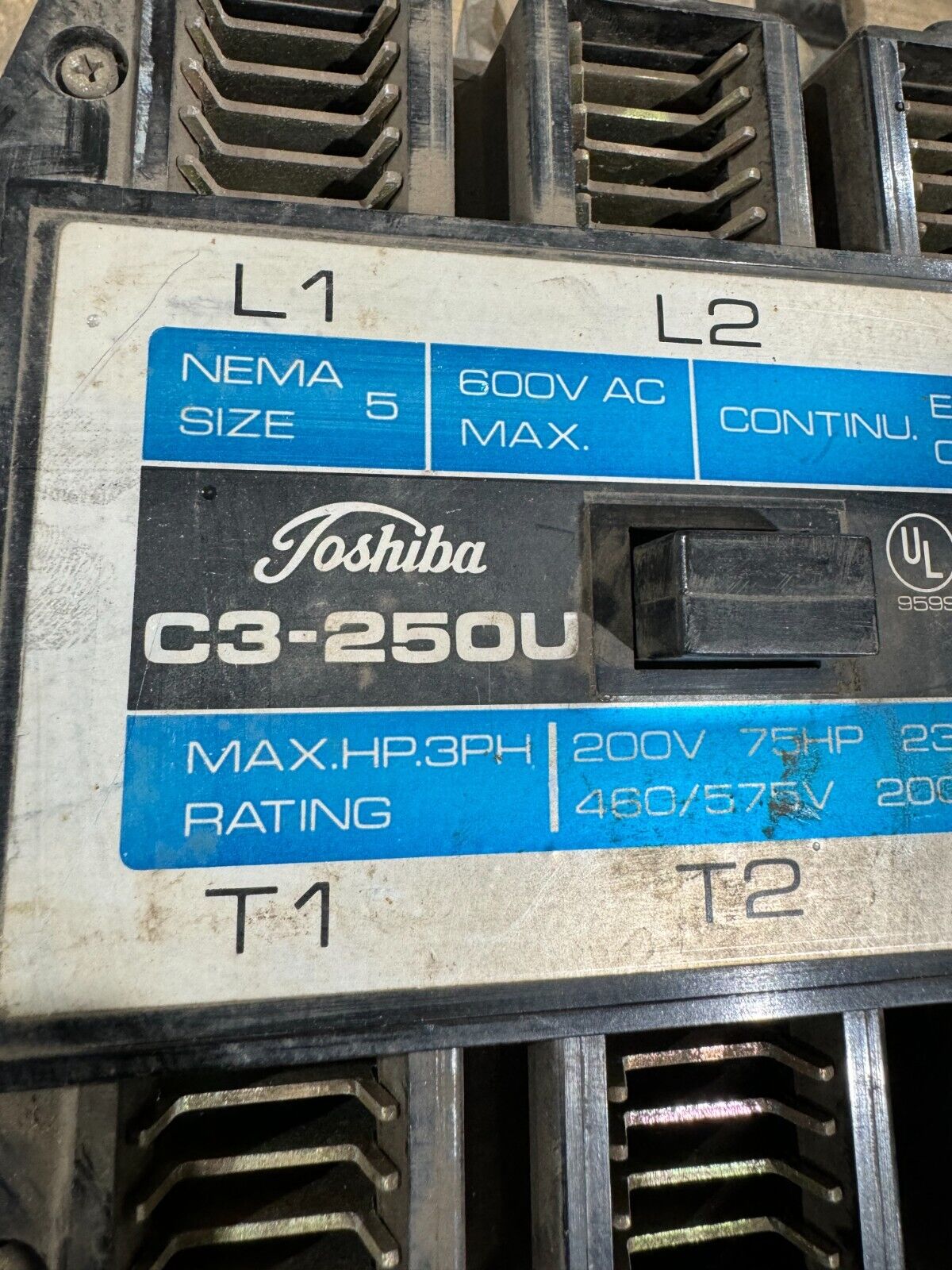 USED TOSHIBA SIZE 5 CONTACTOR C3-250U