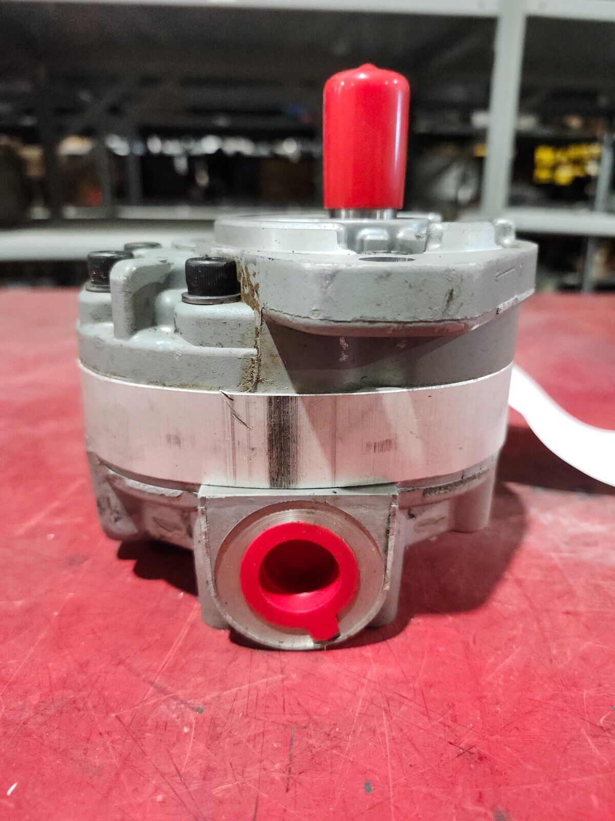 NEW NO BOX PARKER gear pump H Series MD665004