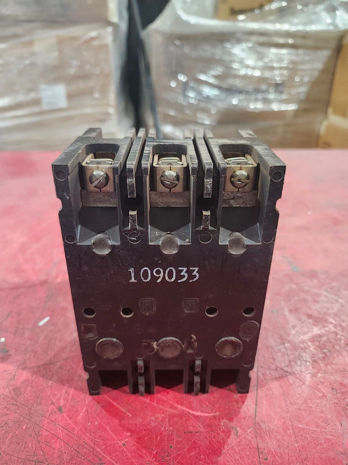 USED WESTINGHOUSE MOTOR CIRCUIT PROTECTOR MCP13300CR