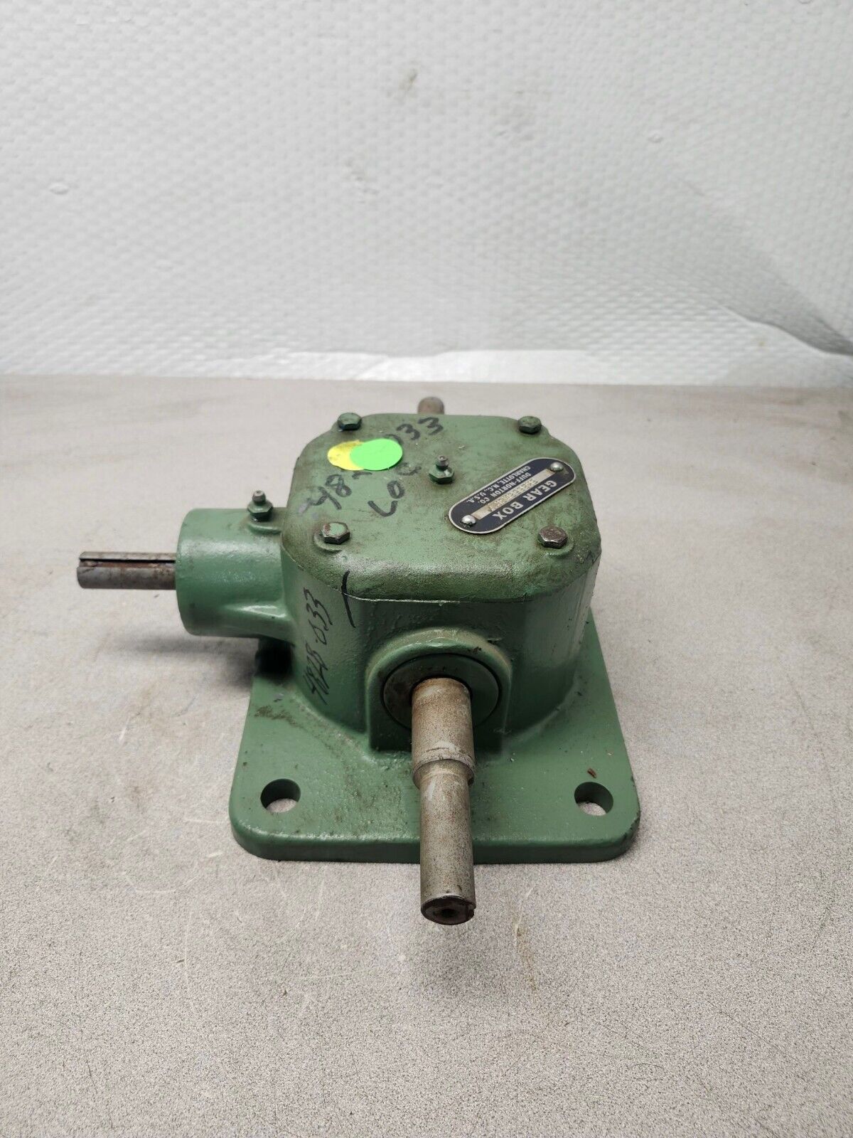 USED DUFF NORTON GEAR BOX SK3658M3R