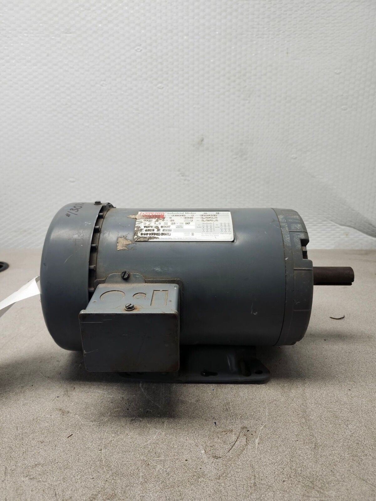 USED DAYTON GENERAL PURPOSE MOTOR 2 HP 3-PHASE 208-230/460V 3N287D