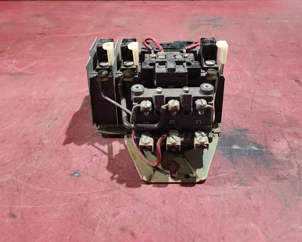 47548402