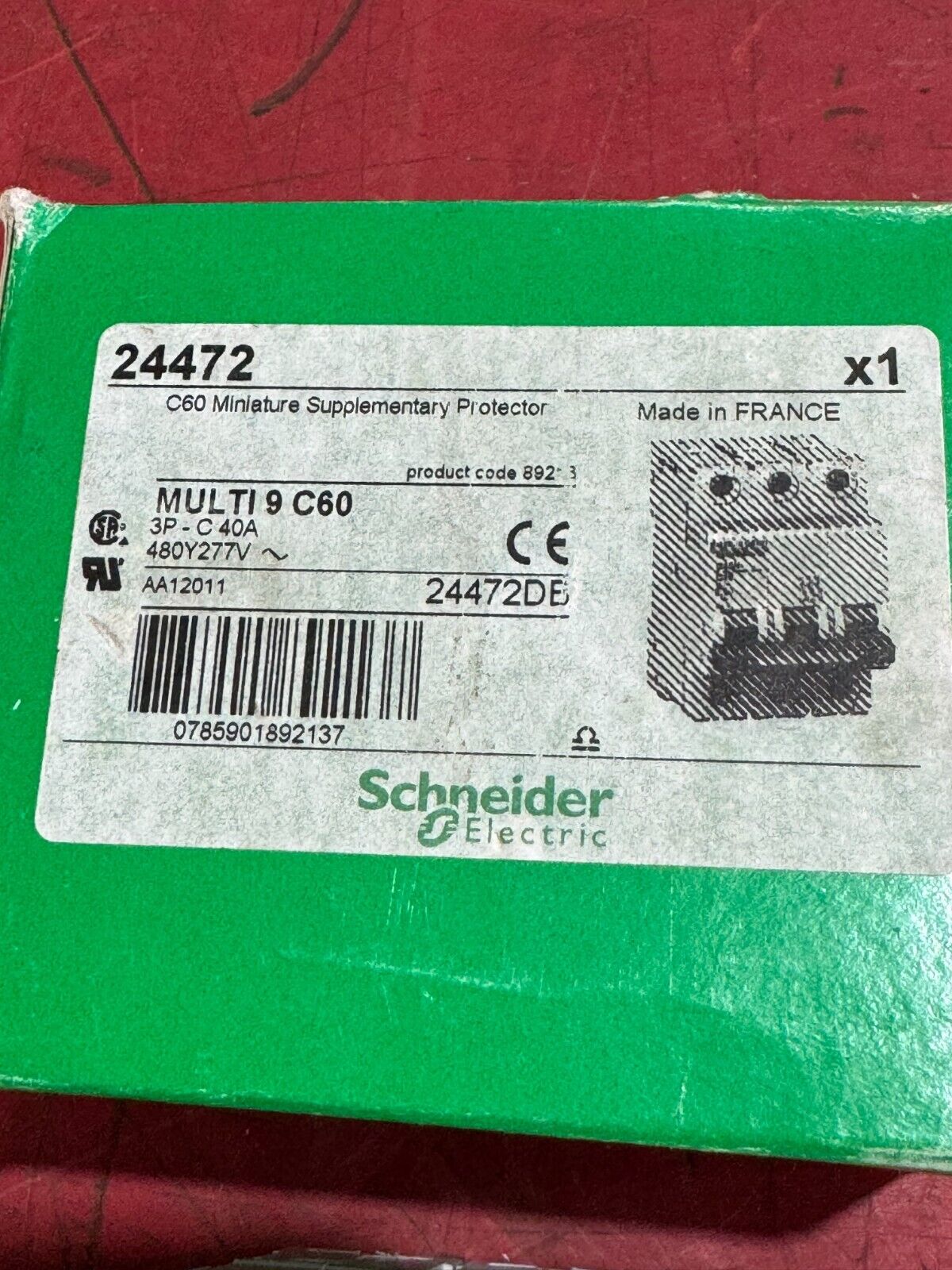 NEW IN BOX SCHNEIDER MINIATURE SUPPLEMENTARY PROTECTOR BREAKER 24472DB