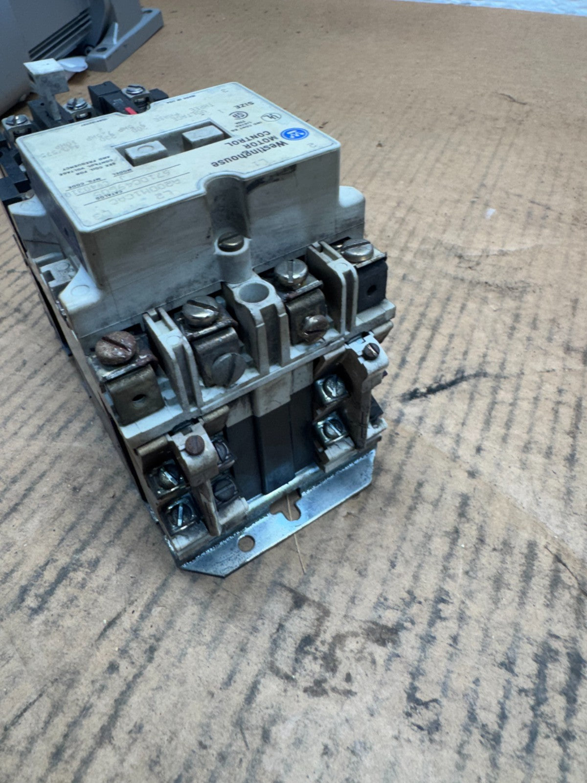 47760156