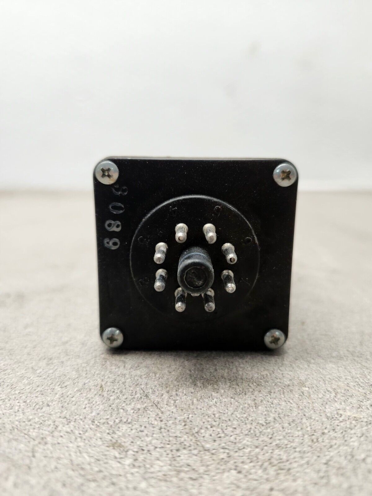 NEW NO BOX SIGNALINE TIME DELAY RELAY 330-24V-10S