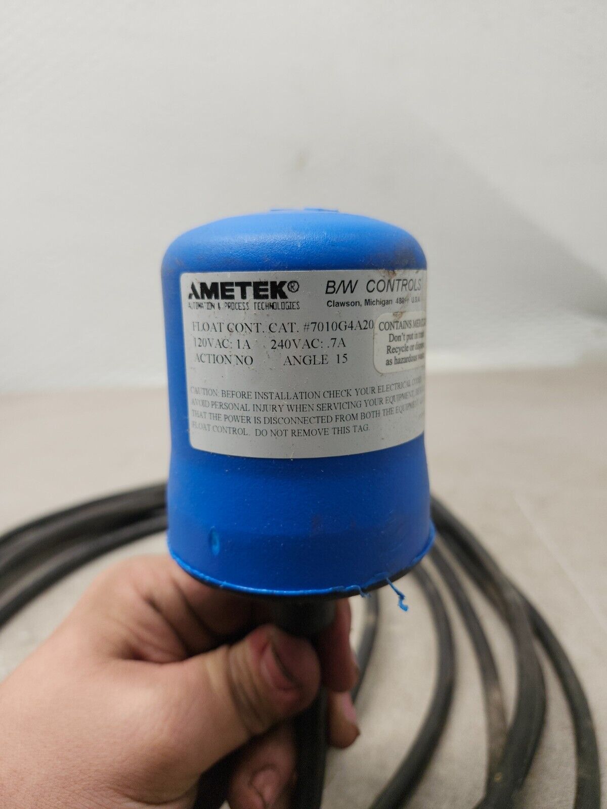 NEW NO BOX AMETEK FLOAT SWITCH 7010G4A20