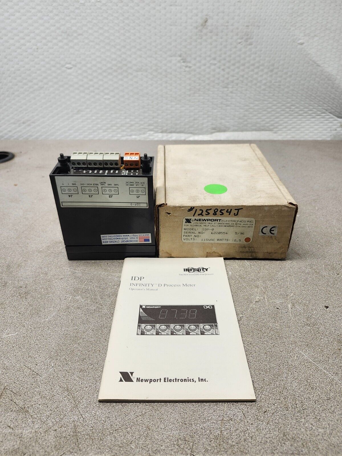 NEW IN BOX NEWPORT CONTROL PANEL METER IDP-0