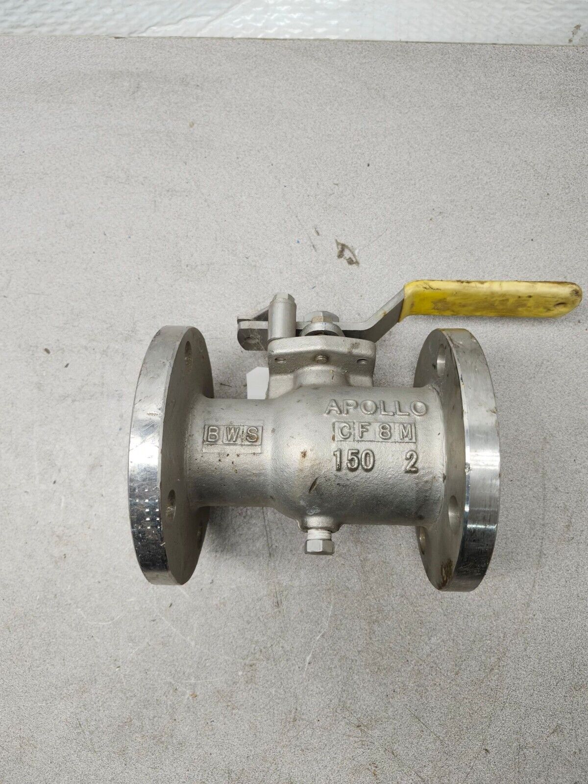 NEW NO BOX APOLLO FLANGED END BALL VALVE CF8M 87A10869