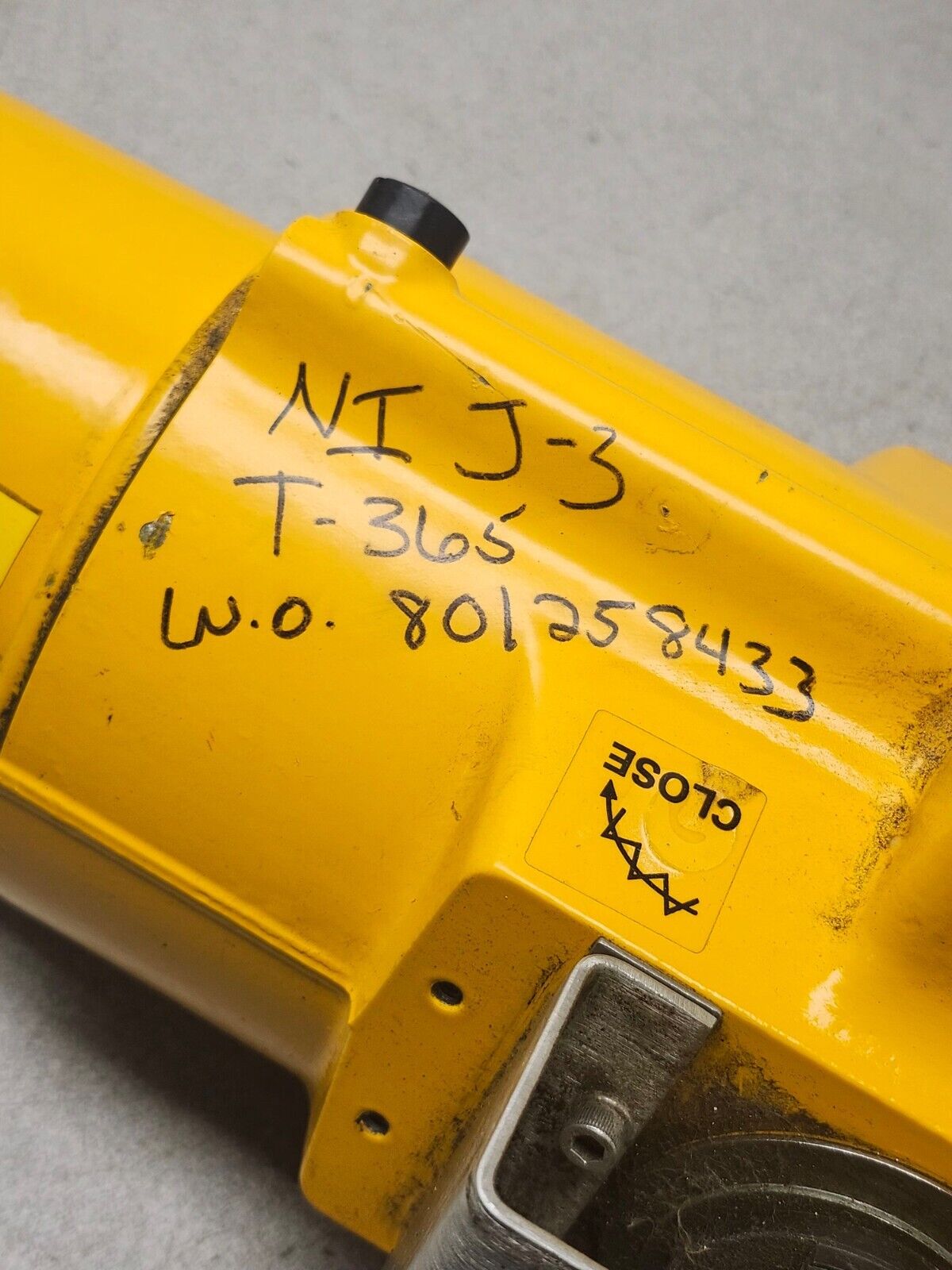 USED HYTORK PNEUMATIC VALVE ACTUATOR E1A-0426-S60-A00