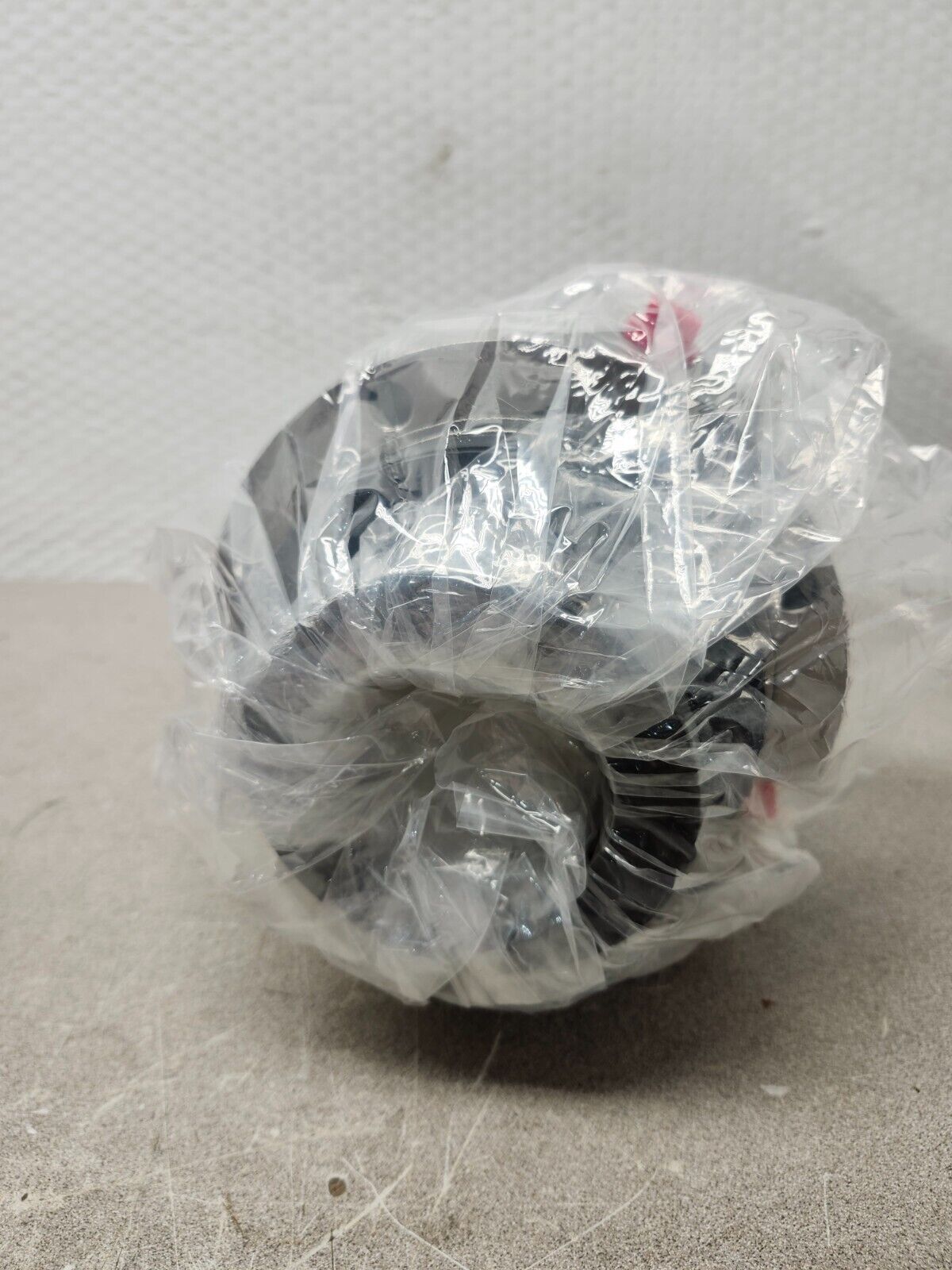 NEW IN BOX VIP FLEX-A-SEAL STYLE 76X WIYH T.C. SHIELDS SHAFT SIZE 2.625 AAS1041