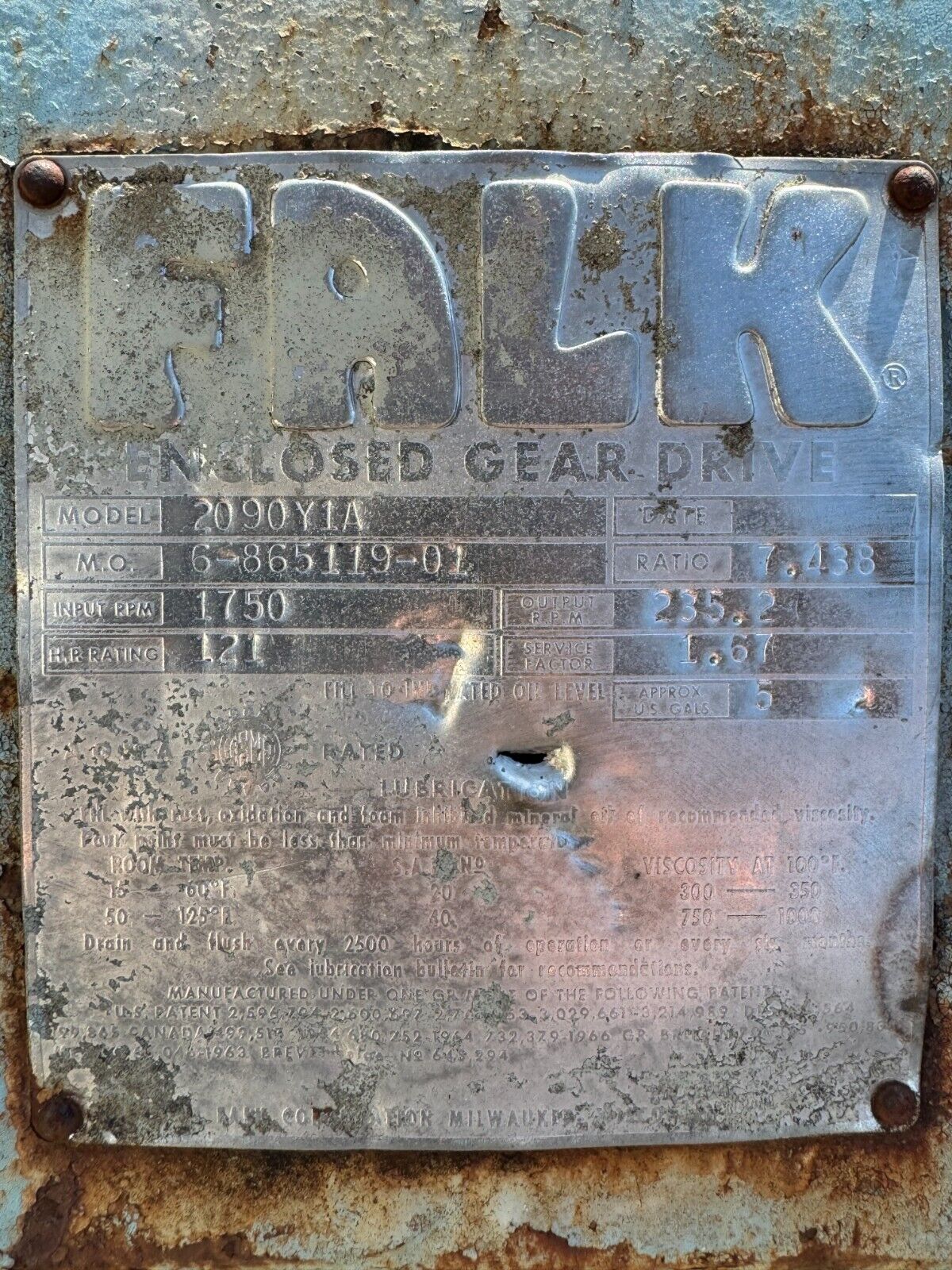 USED FALK ENCLOSED GEAR DRIVE 7.438 RATIO SPEED REDUCER 2090Y1A