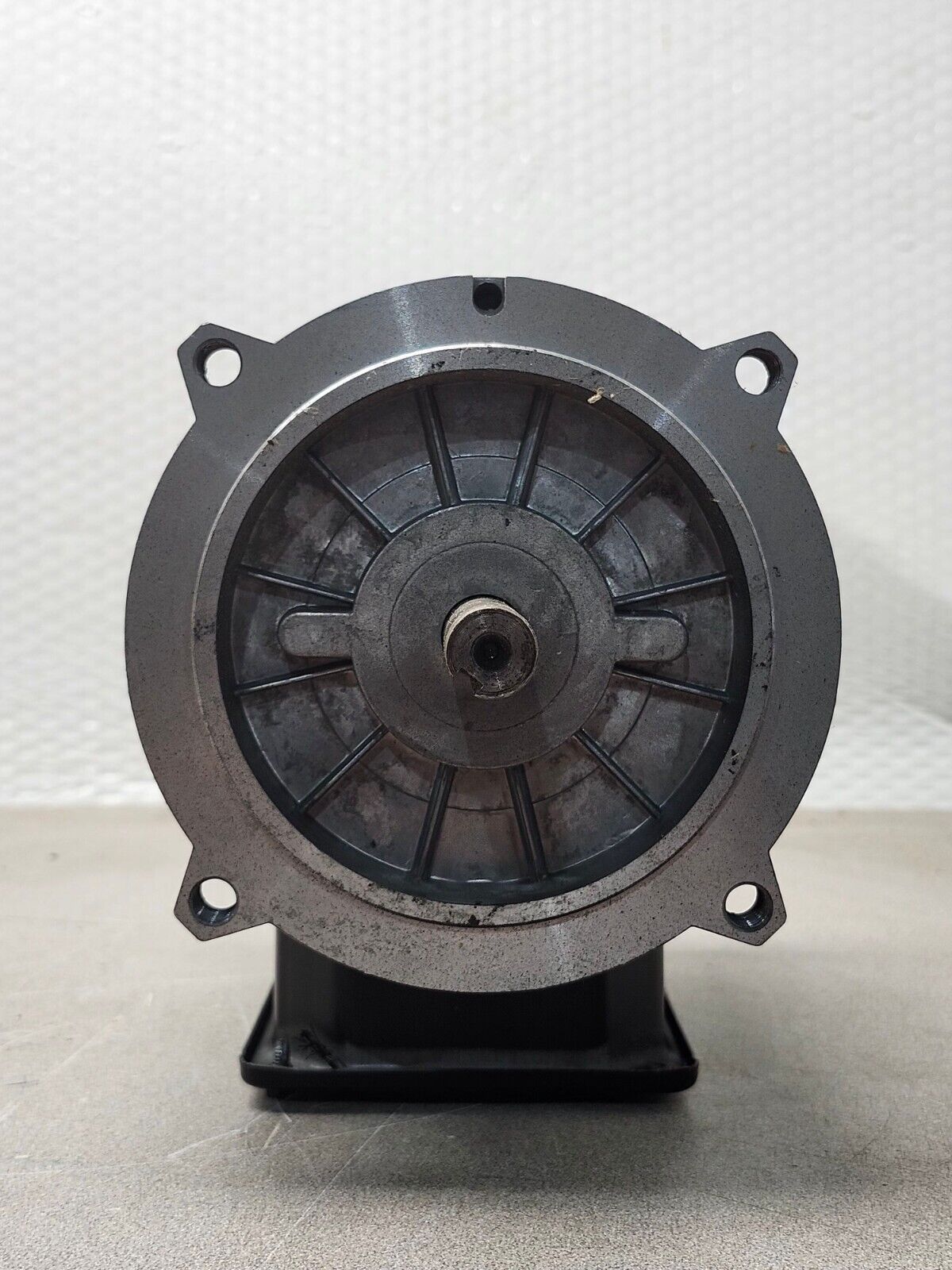 NEW RELIANCE ELECTRIC 90VDC. 1/3HP 1725RPM D.C. MOTOR ED56C FRAME T56H1020R-PQ