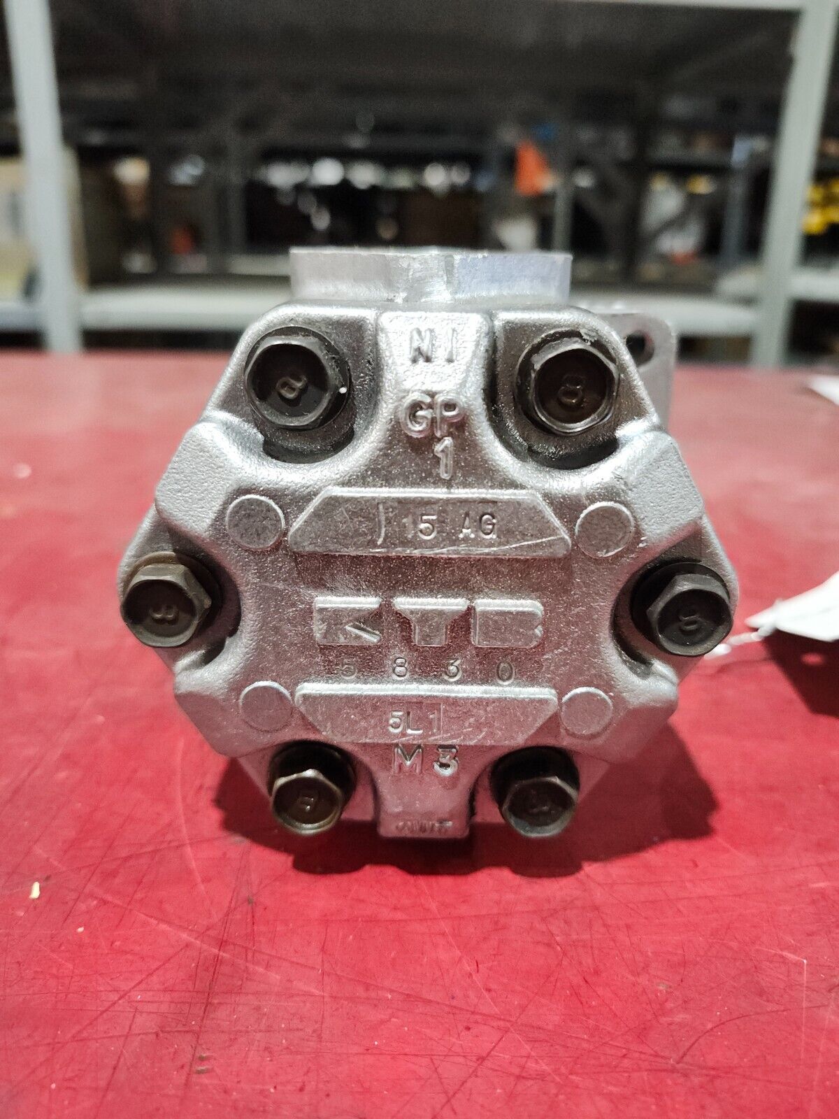 NEW NO BOX Aztec Hydraulic Pump for Nissan 69501-L4000