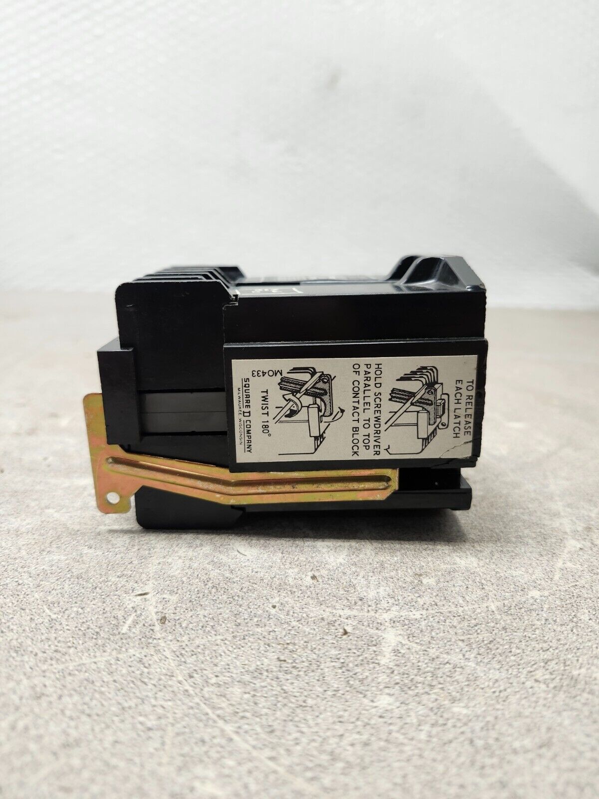 NEW IN BOX SQUARE D DC CONTROL RELAY 8501 GD0-20