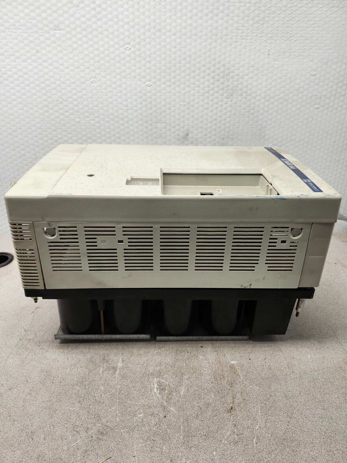 USED Square D Telemechanique Altivar 66 ATV66U90M2