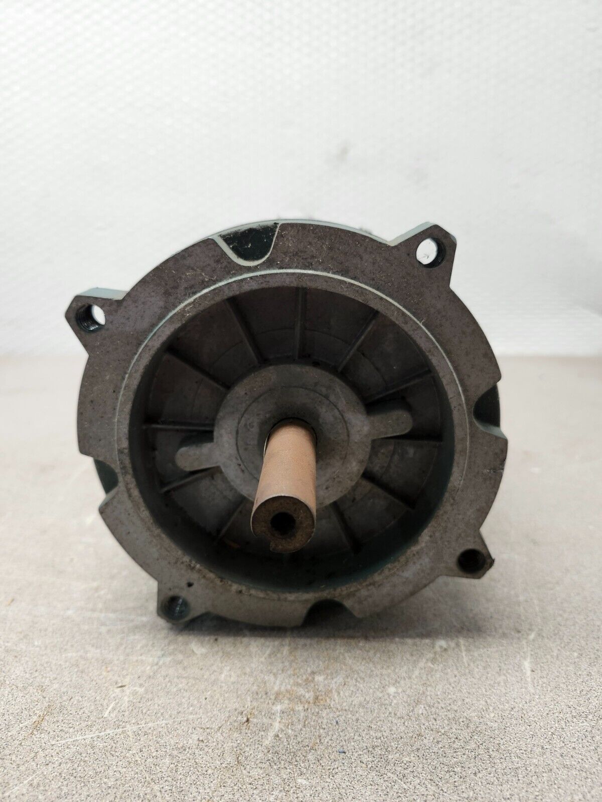 USED ABB RELIANCE A-C MOTOR 1/4HP, 1725RPM, 208-230/460V P56H3003N-VN