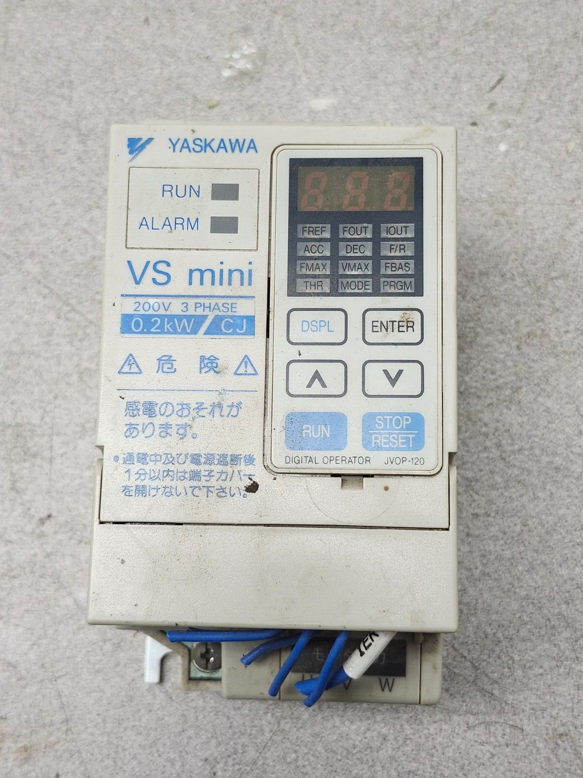 USED YASKAWA VS MINI DRIVE INVERTER CIMR-XCJA20P2