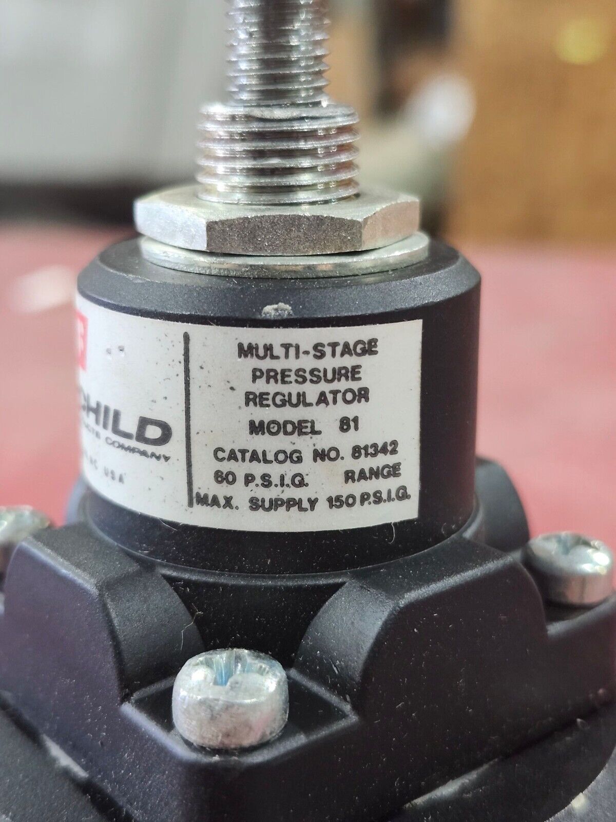 NEW NO BOX FAIRCHILD MULTI STAGE PRESSURE REGULATOR 81342