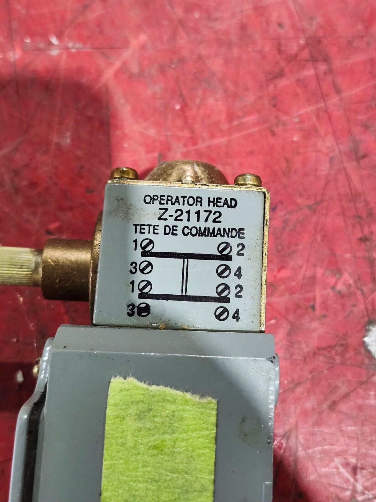 NEW NO BOX ALLEN BRADLEY LIMIT SWITCH 802T-HT