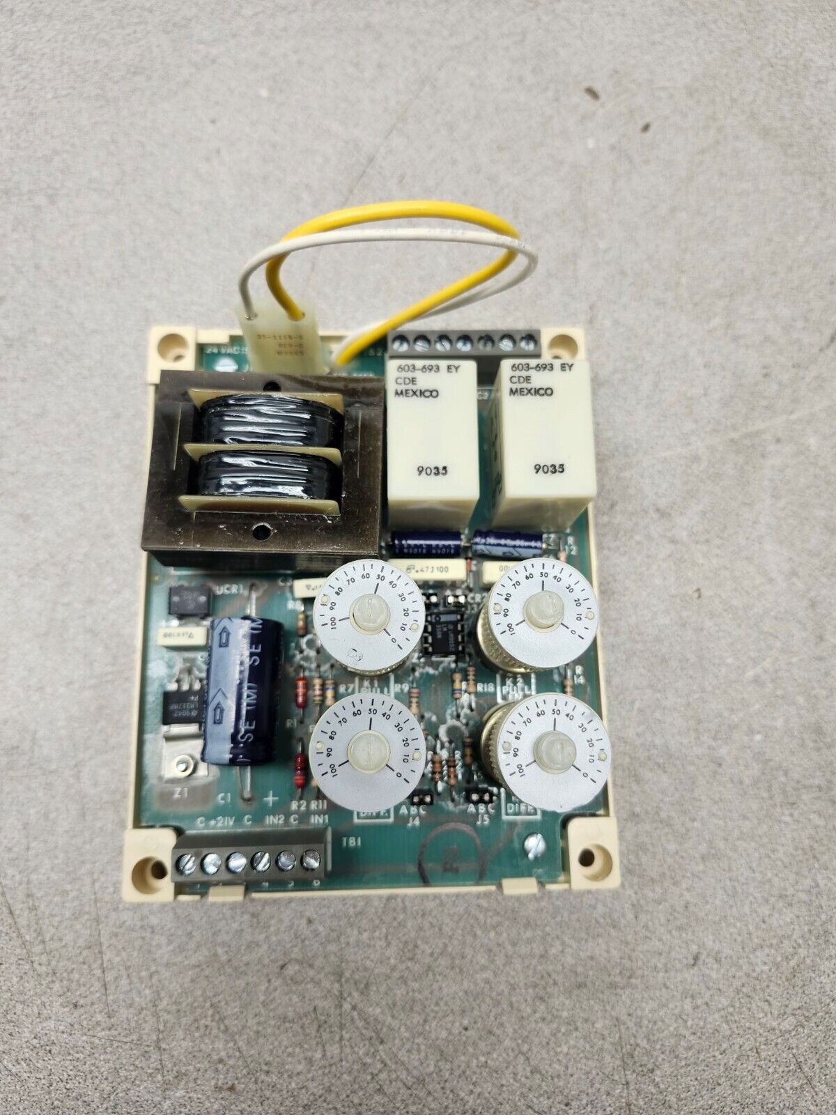 NEW IN BOX JOHNSON CONTROLS STAGING NETWORK PANEL NQ-6100-1