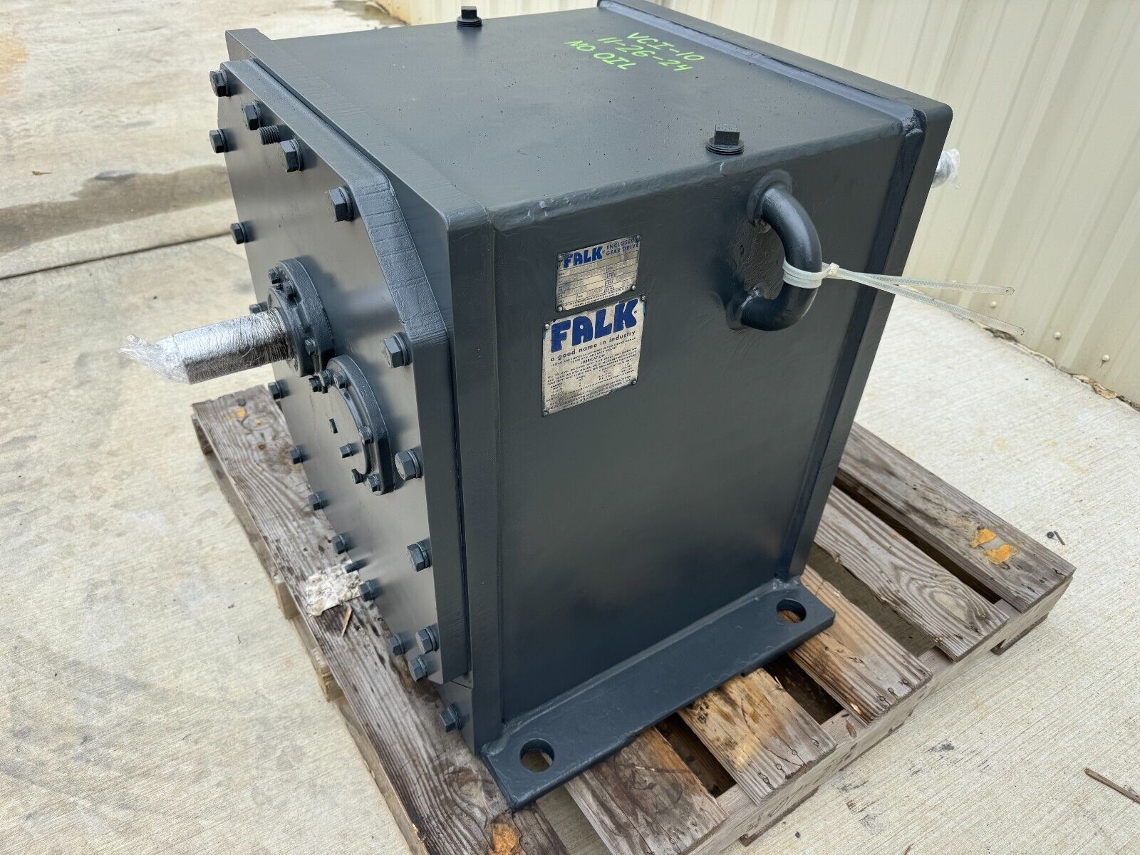 USED FALK ENCLOSED GEAR DRIVE SPEED REDUCER 55.74 RATIO 1110FC3A