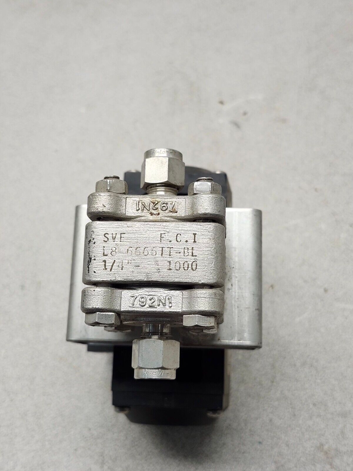 USED SVF Flow Controls — AD11-0BAB31