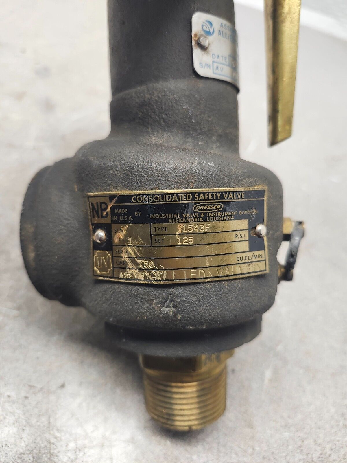 NEW NO BOX Dresser CONSOLIDATED SAFETY VALVE 1'' 125PSI SER A TYPE 1543F