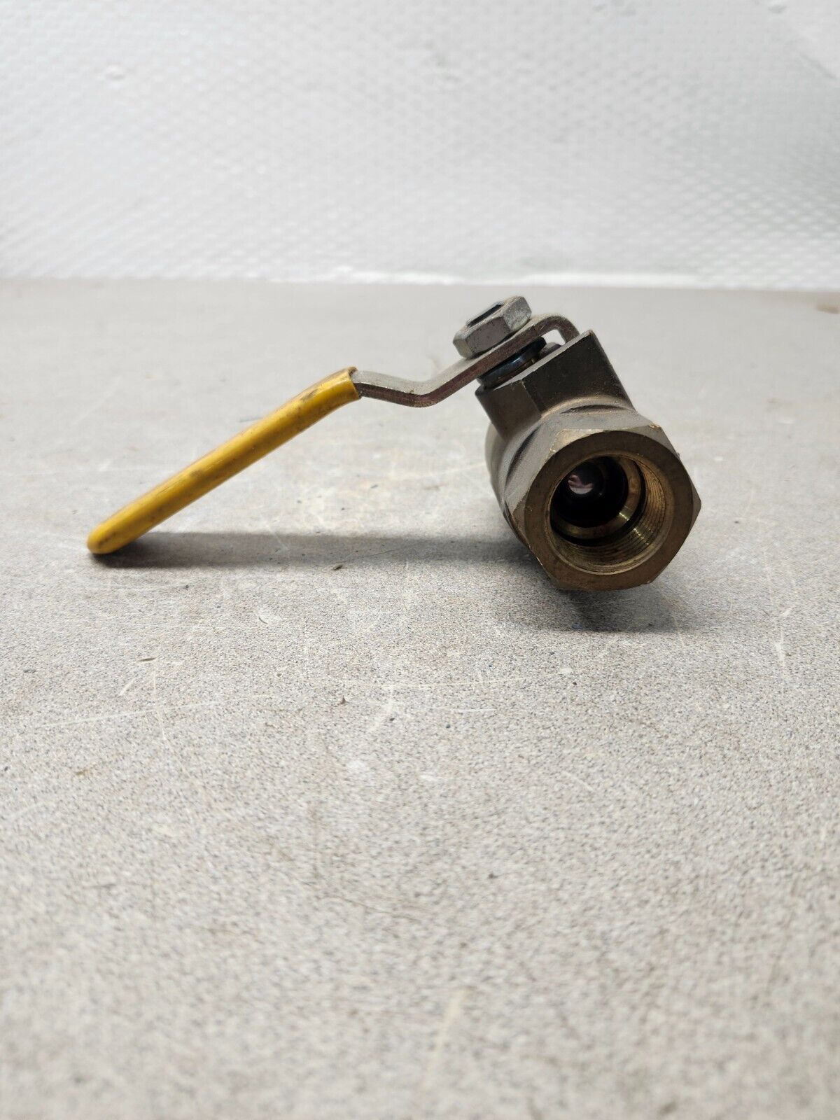 USED SCHRADER / BELLOWS BALL VALVE 3/4''  P3/4