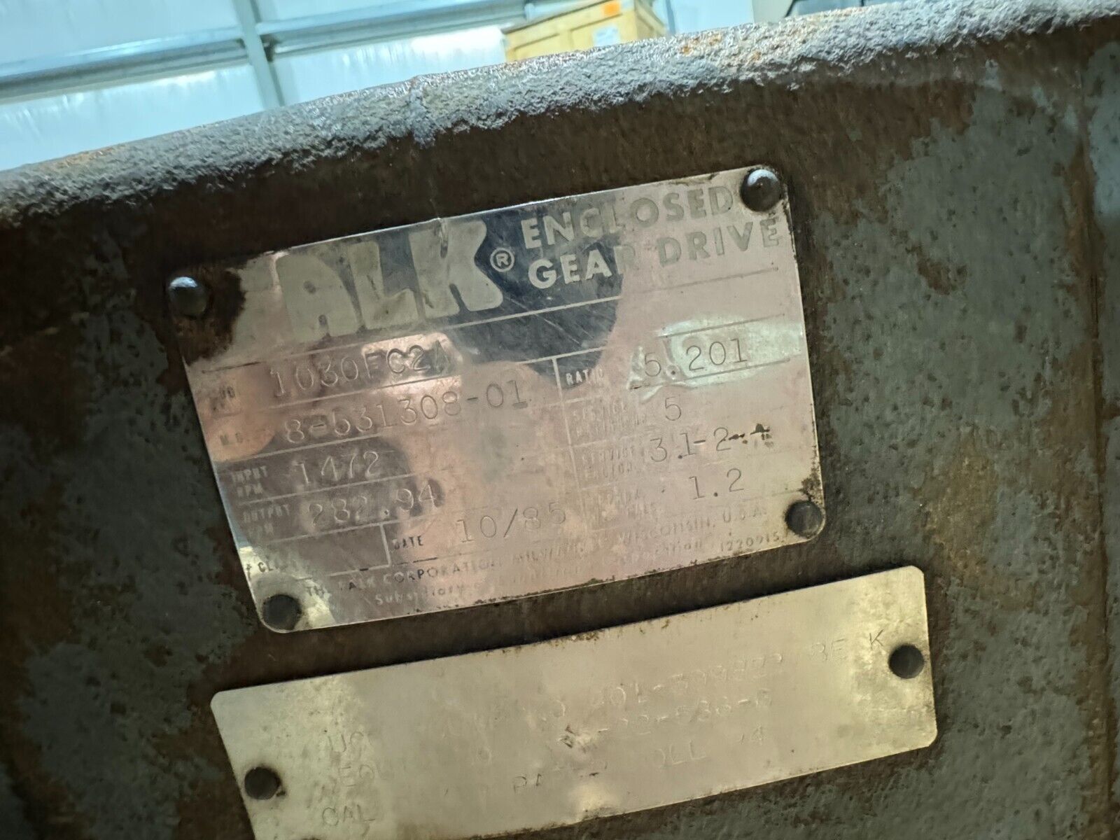 USED FALK ENCLOSED GEAR DRIVE SPEED REDUCER 5.201 RATIO 1030FC2A