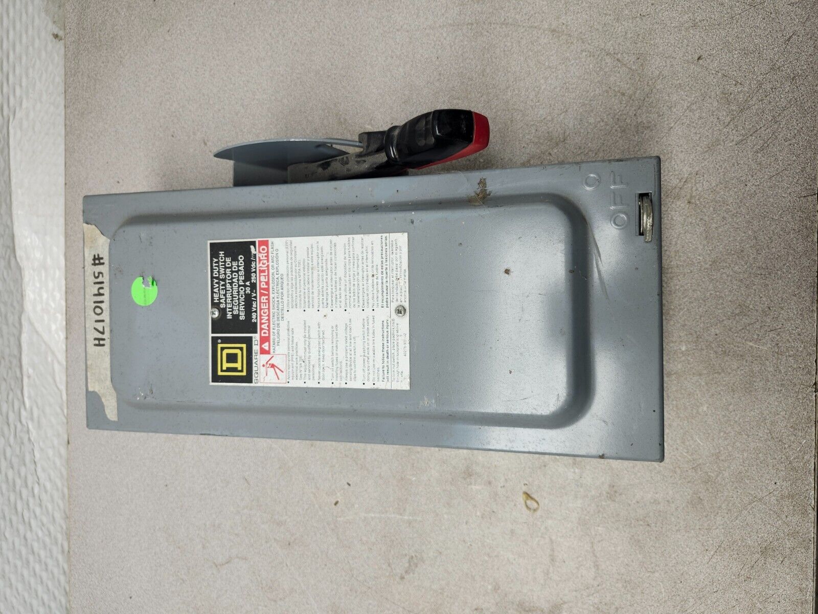 USED Square D Safety Switch 30A 240V H221N