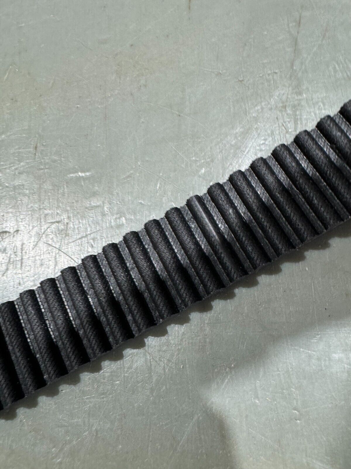 FACTORY NEW GOODYEAR SYNCHRONOUS Sync HTD TIMING BELT 1160-8M-30