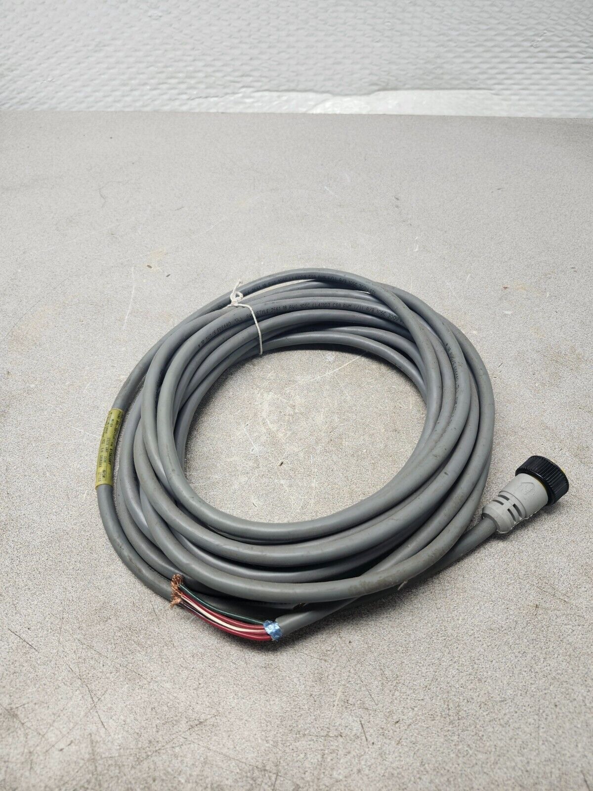 NEW NO BOX BRAD HARRISON WOODHEAD CONNOTIVITY CORDSET 300V 6.6 AMPS 51362GRY