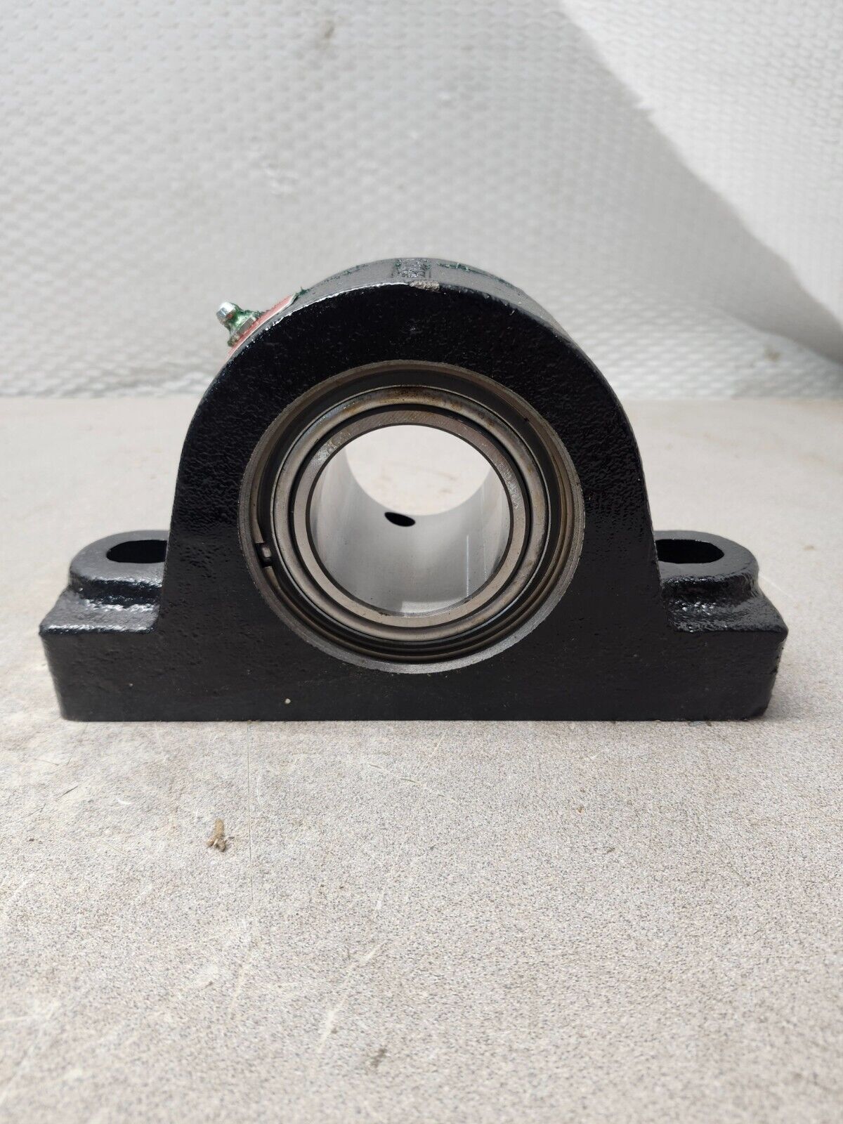 NEW IN BOX REXNORD Pillow Block Bearing 23/16'' PB22435H