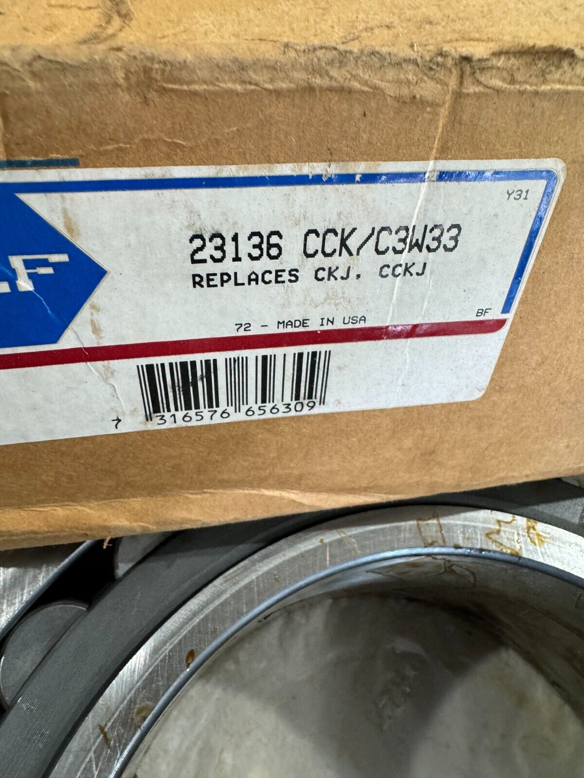 NEW IN BOX SKF SPHERICAL TAPERED BORE ROLLER BEARING 23136 CCK/C3W33