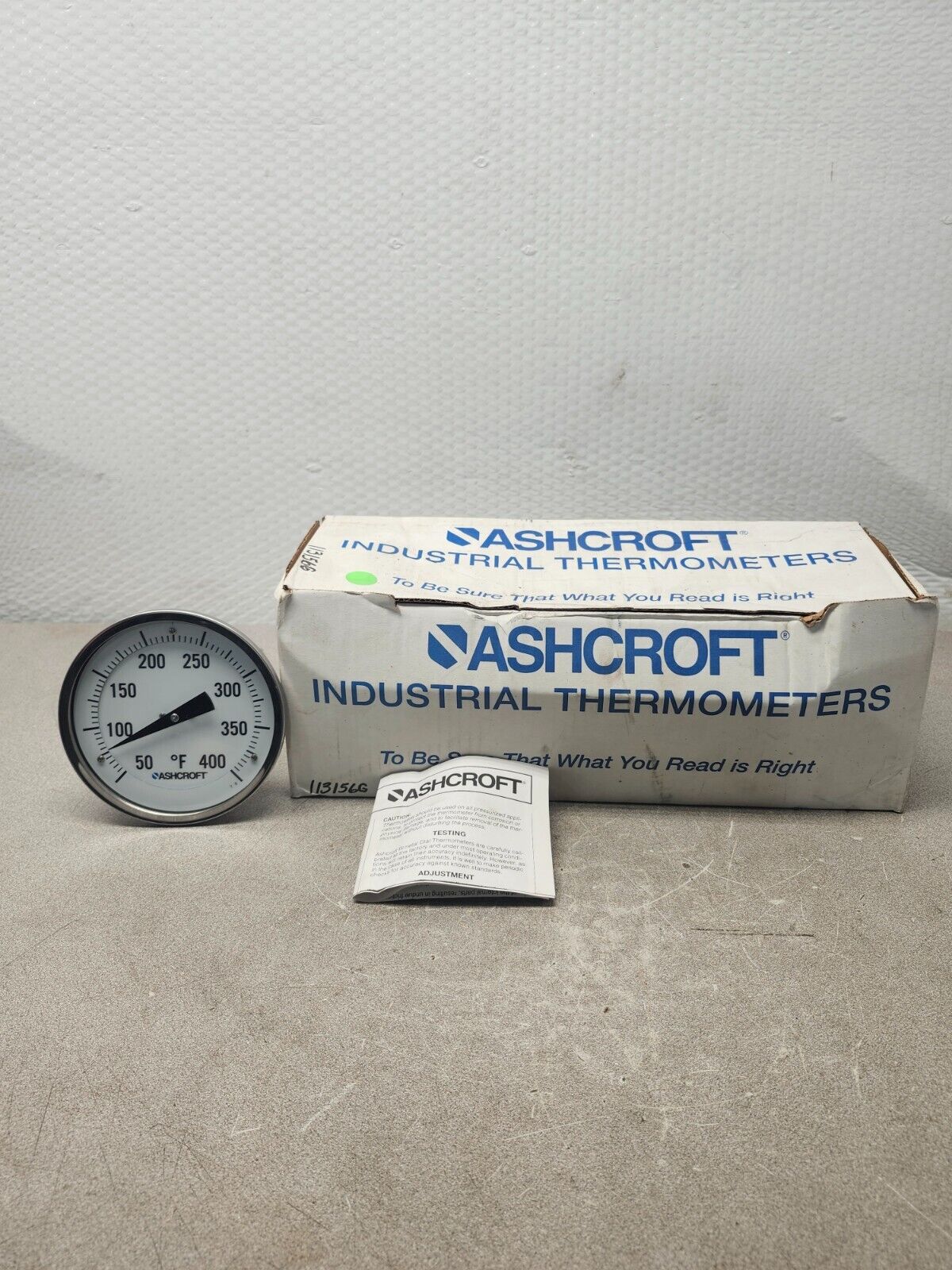 NEW IN BOX ASHCROFT 5" BIMETAL THERMOMETER 50EI60E060 50/400F