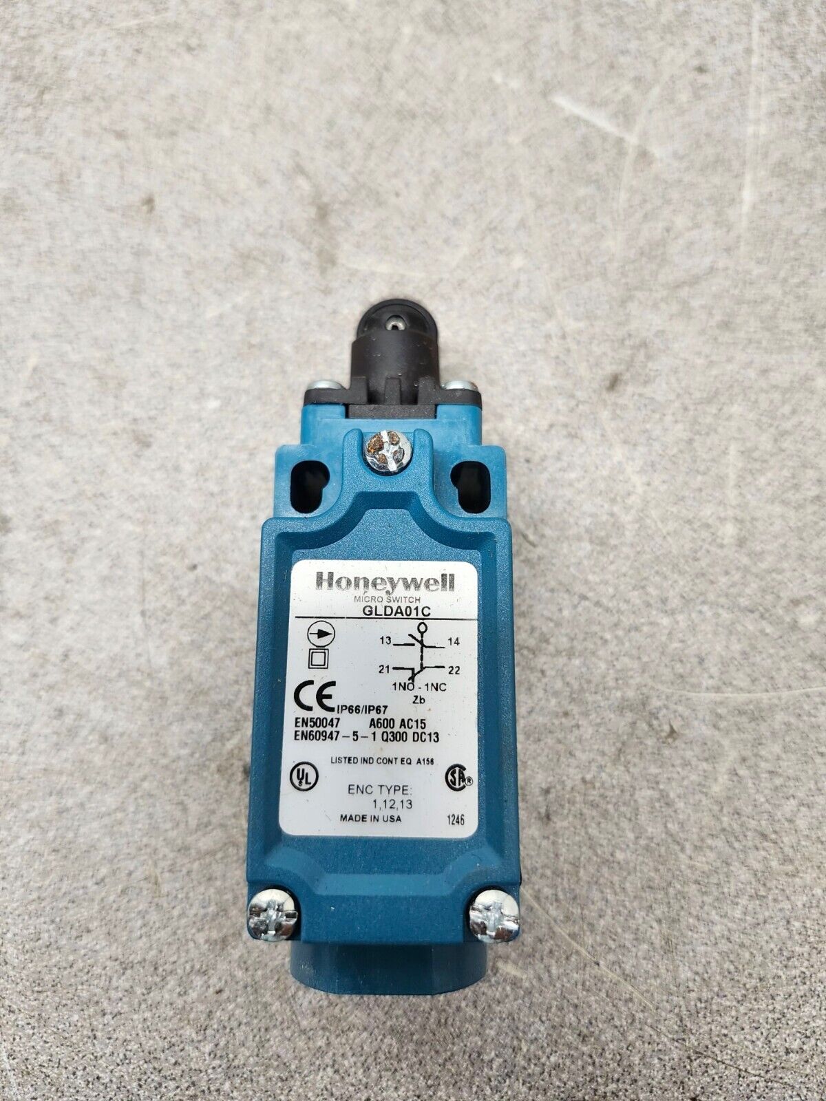 NEW IN BOX HONEYWELL LIMIT SWITCH GLDA01C