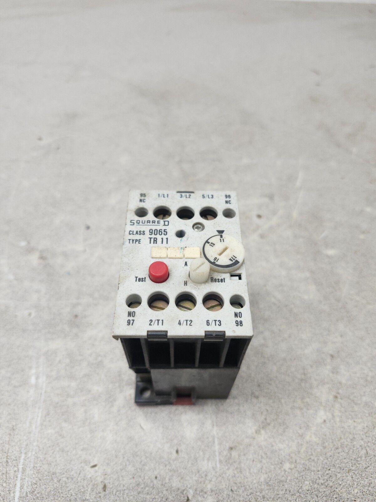 USED SQUARE D RELAY 9065TR11